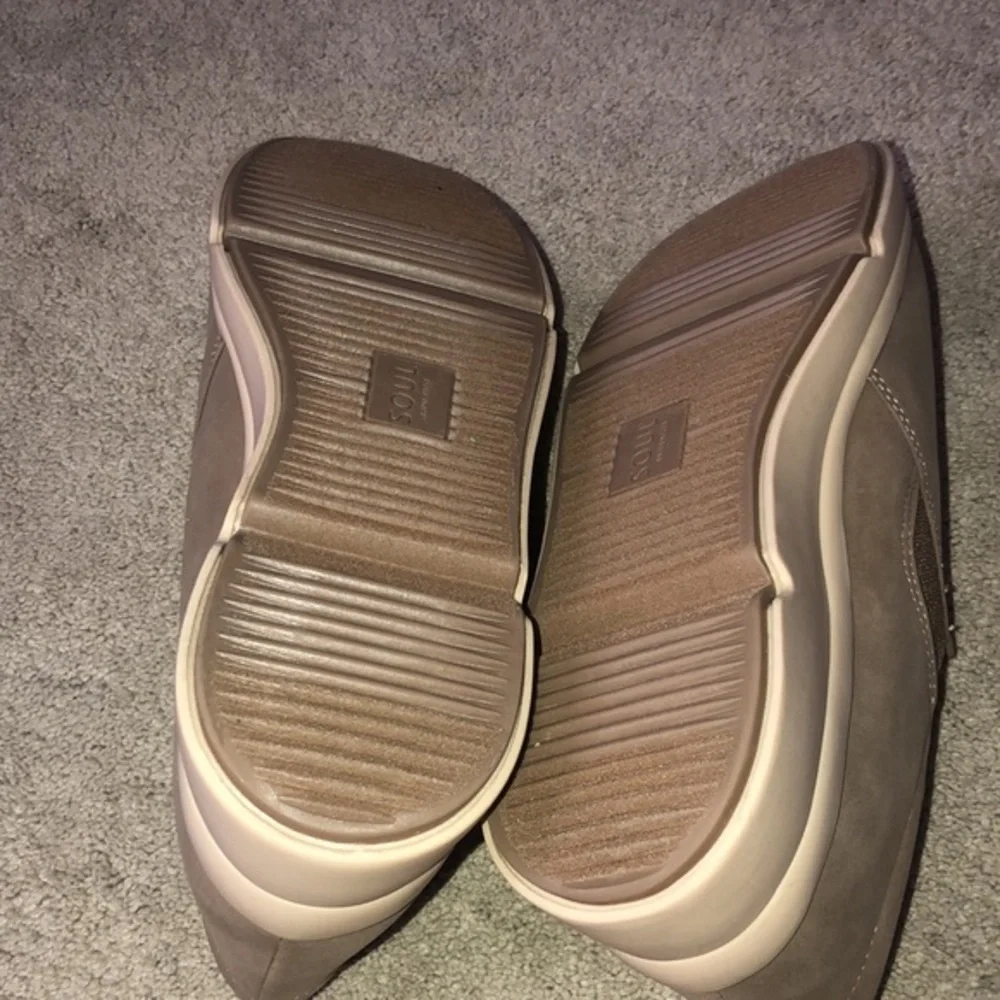 SOUL NATURALIZER Women’s‎ 12 Brown Lyrie Slip-On Sneaker NWOT